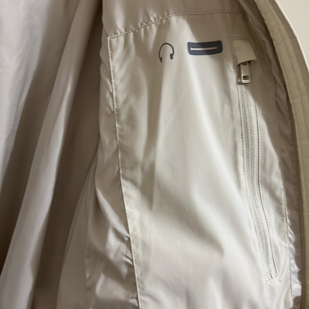 Seamless down jacket - Picture 4 of 9
